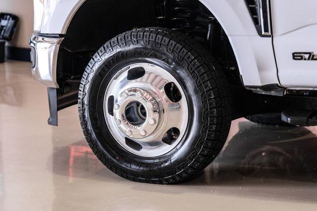 Photo of 2023 Oxford White Ford F-350