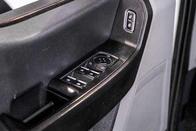 Photo of 2023 Oxford White Ford F-350