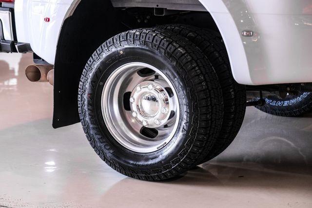 Photo of 2023 Oxford White Ford F-350