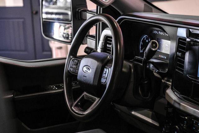 Photo of 2023 Oxford White Ford F-350