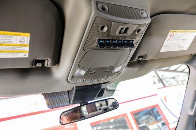 Photo of 2022 Oxford White Ford F-350