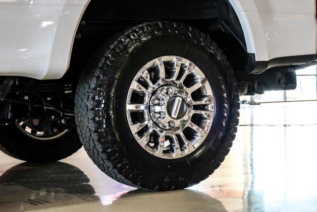 Photo of 2022 Oxford White Ford F-350