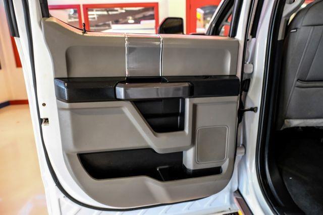 Photo of 2022 Oxford White Ford F-350