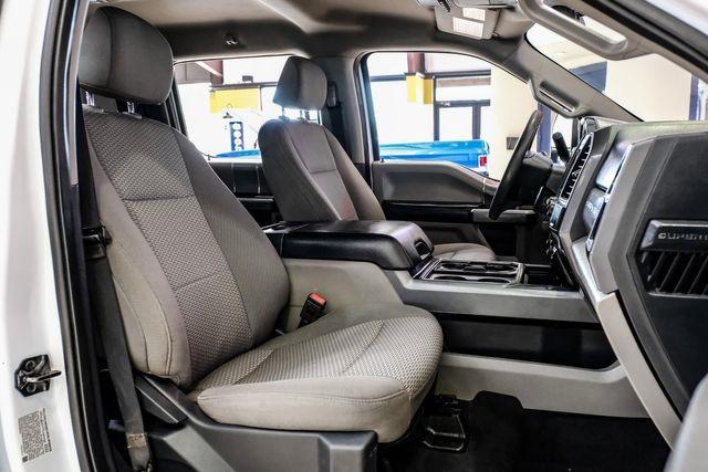 Photo of 2022 Oxford White Ford F-350