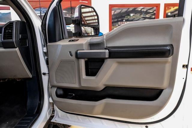 Photo of 2022 Oxford White Ford F-350