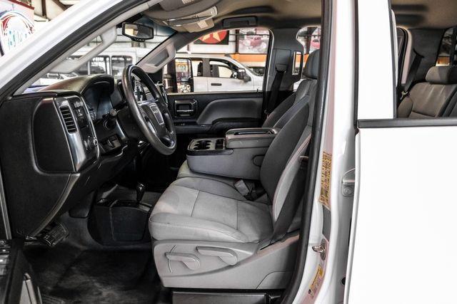 Photo of 2019 Summit White GMC Sierra 3500