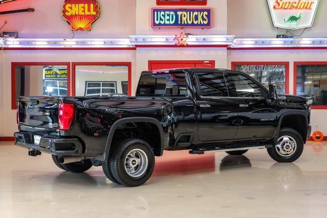 Photo of 2022 Black Chevrolet Silverado 3500