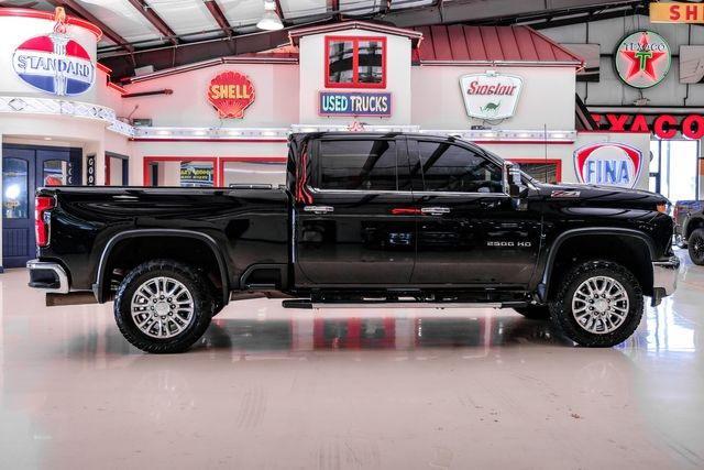 Photo of 2020 Black Chevrolet Silverado 2500