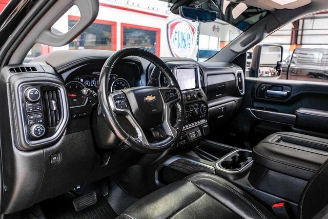 Photo of 2020 Black Chevrolet Silverado 2500