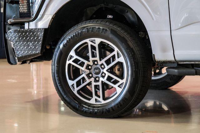 Photo of 2022 Space White Metallic Ford F-150