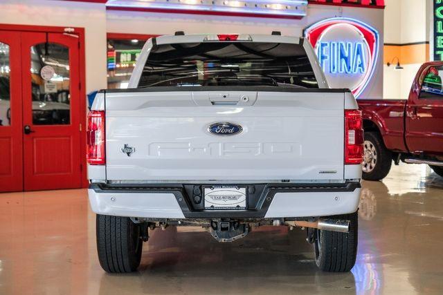 Photo of 2022 Space White Metallic Ford F-150