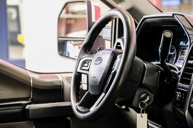 Photo of 2022 Oxford White Ford F-350