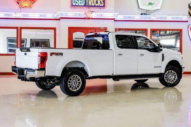 Photo of 2022 Oxford White Ford F-350