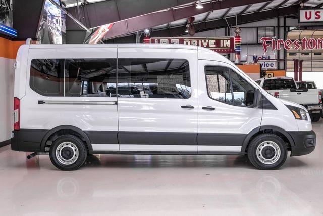 Photo of 2022 Oxford White Ford Transit-350
