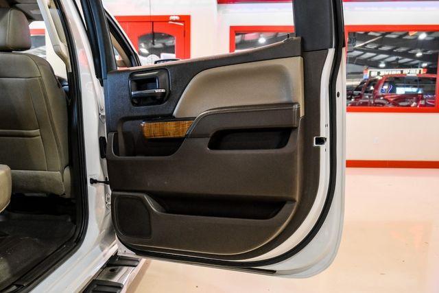 Photo of 2018 Summit White GMC Sierra 1500