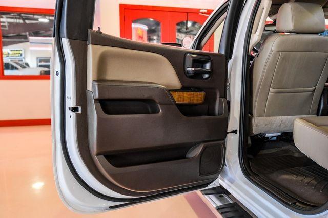 Photo of 2018 Summit White GMC Sierra 1500