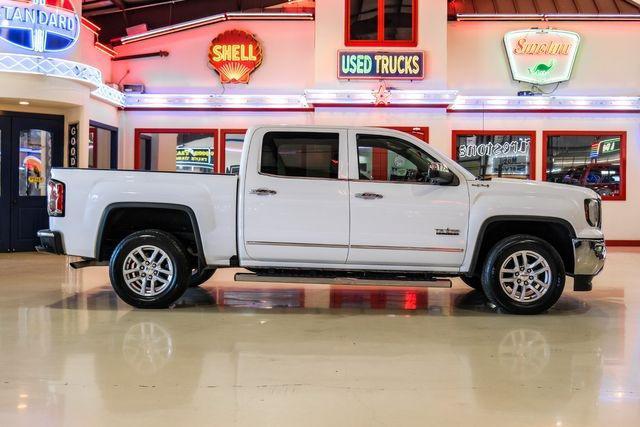 Photo of 2018 Summit White GMC Sierra 1500