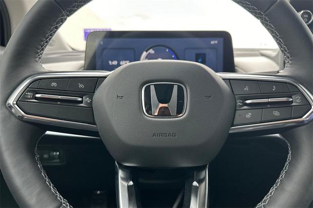 Photo of 2025 Mercury Silver Metallic Honda Prologue