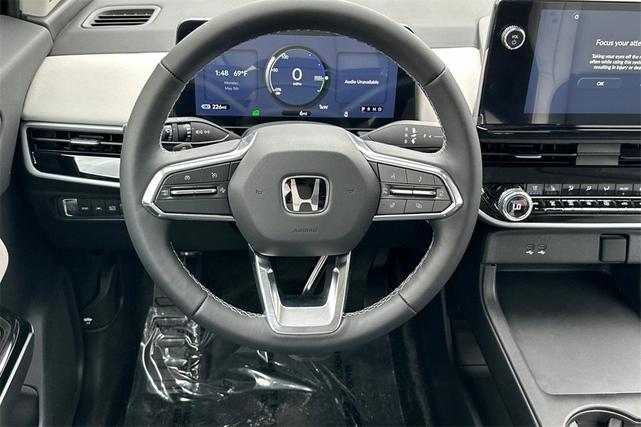 Photo of 2025 Mercury Silver Metallic Honda Prologue