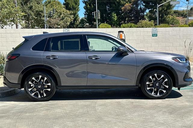 Photo of 2026 Modern Steel Metallic Honda HR-V