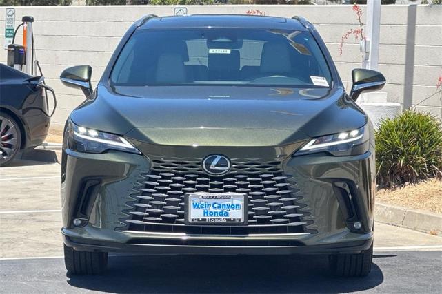 Photo of 2023 Green Lexus RX 350