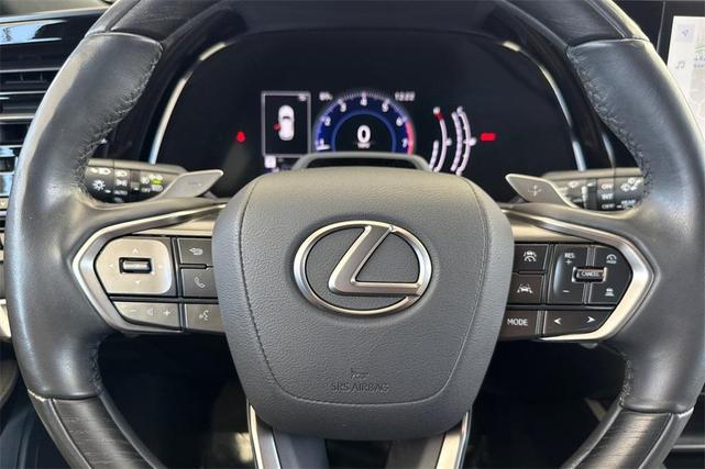Photo of 2023 Green Lexus RX 350