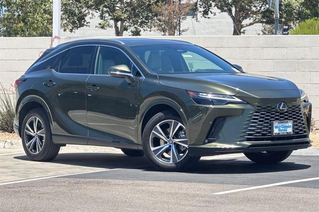 Photo of 2023 Green Lexus RX 350