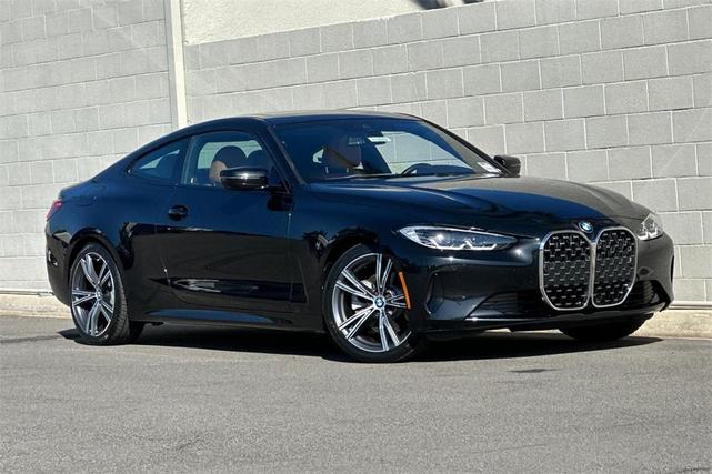 Photo of 2023 Black Sapphire Metallic BMW 430
