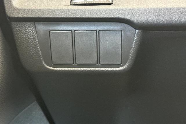 Photo of 2026 Urban Gray Pearl Honda CR-V