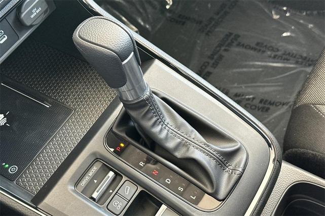 Photo of 2026 Urban Gray Pearl Honda CR-V