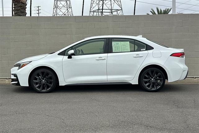 Photo of 2024 White Toyota Corolla Hybrid