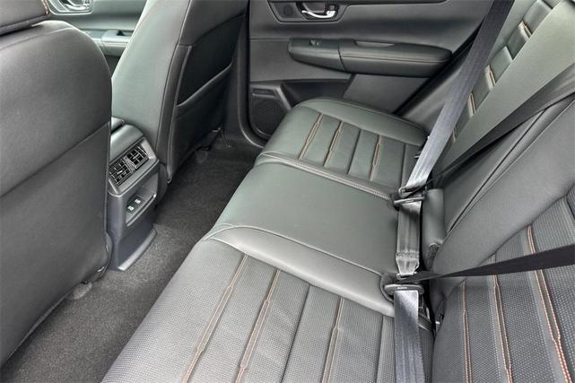 Photo of 2026 Solar Silver Metallic Honda CR-V Hybrid