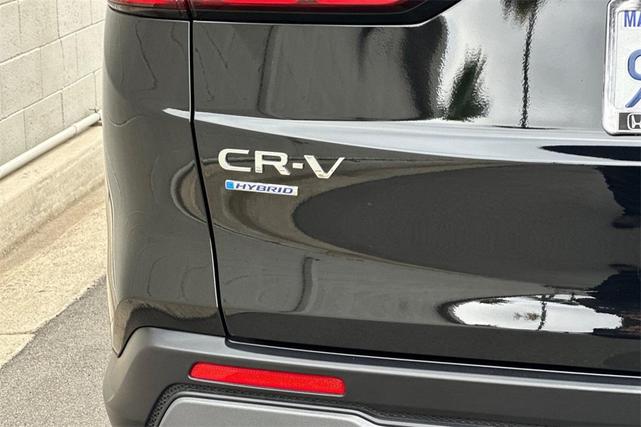 Photo of 2025 Crystal Black Pearl Honda CR-V Hybrid