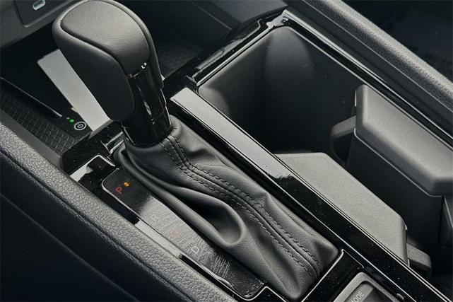 Photo of 2025 Platinum White Pearl Honda Accord Hybrid