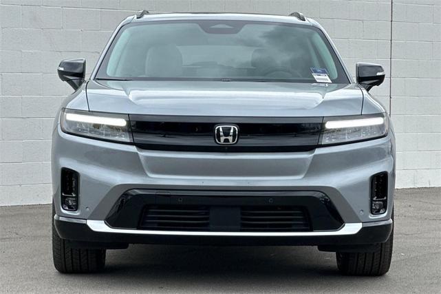 Photo of 2025 Mercury Silver Metallic Honda Prologue