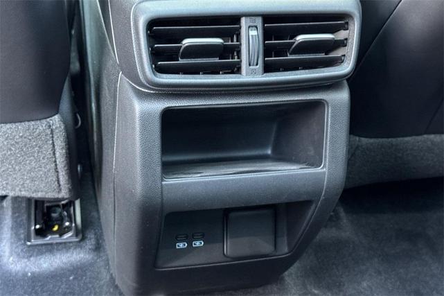Photo of 2025 Mercury Silver Metallic Honda Prologue