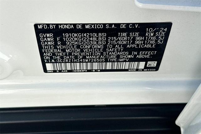 Photo of 2025 Platinum White Pearl Honda HR-V