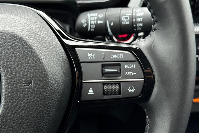 Photo of 2026 Platinum White Pearl Honda CR-V