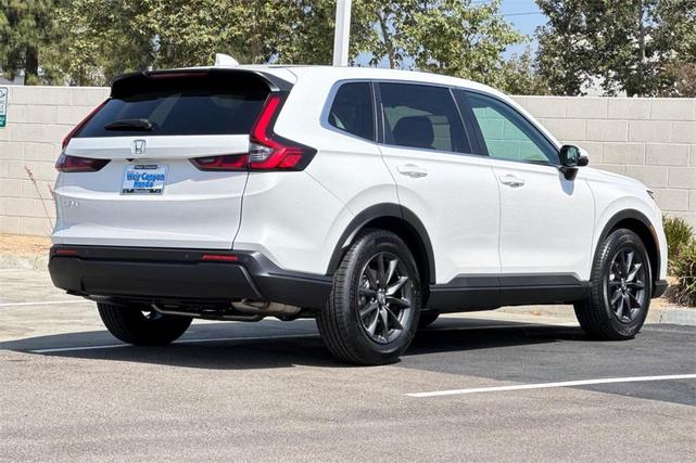 Photo of 2026 Platinum White Pearl Honda CR-V