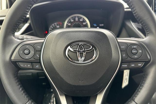 Photo of 2022 White Toyota Corolla