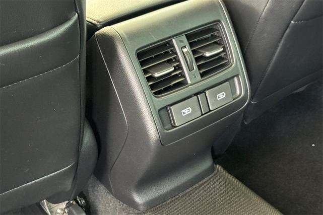 Photo of 2022 White Honda Accord