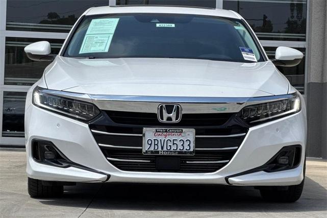 Photo of 2022 White Honda Accord