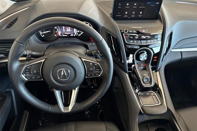 Photo of 2024 Lunar Silver Metallic Acura RDX