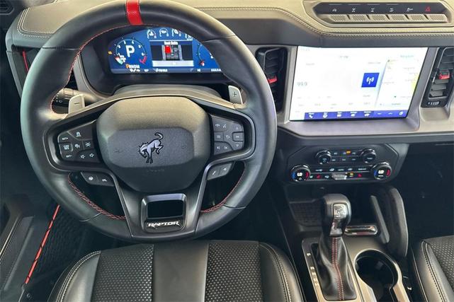 Photo of 2024 Oxford White Ford Bronco