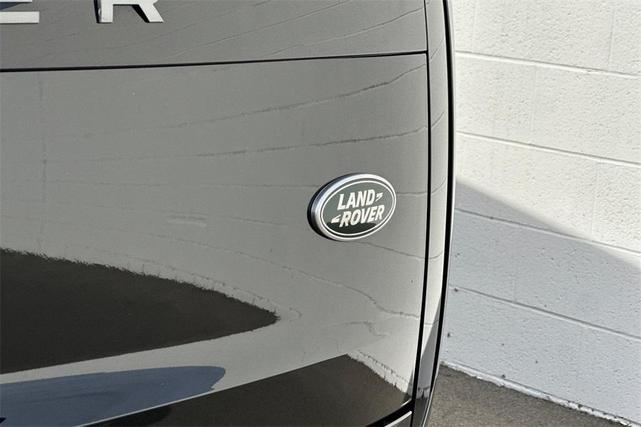 Photo of 2023 Santorini Black Land Rover Range Rover