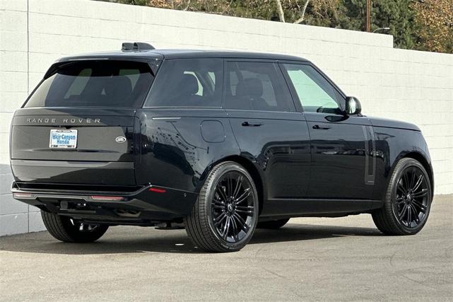 Photo of 2023 Santorini Black Land Rover Range Rover