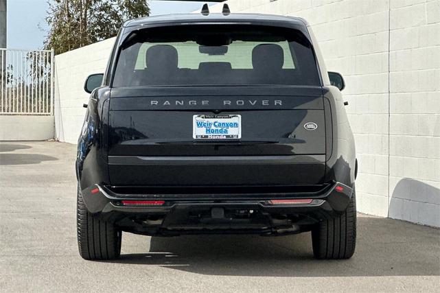 Photo of 2023 Santorini Black Land Rover Range Rover