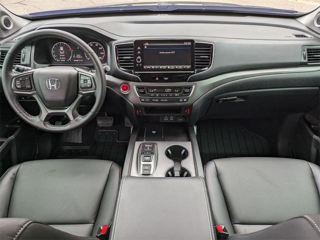 Photo of 2024 Black Honda Ridgeline