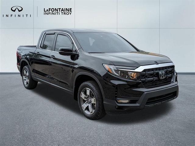 Photo of 2024 Black Honda Ridgeline