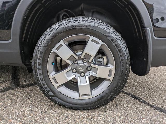 Photo of 2024 Black Honda Ridgeline